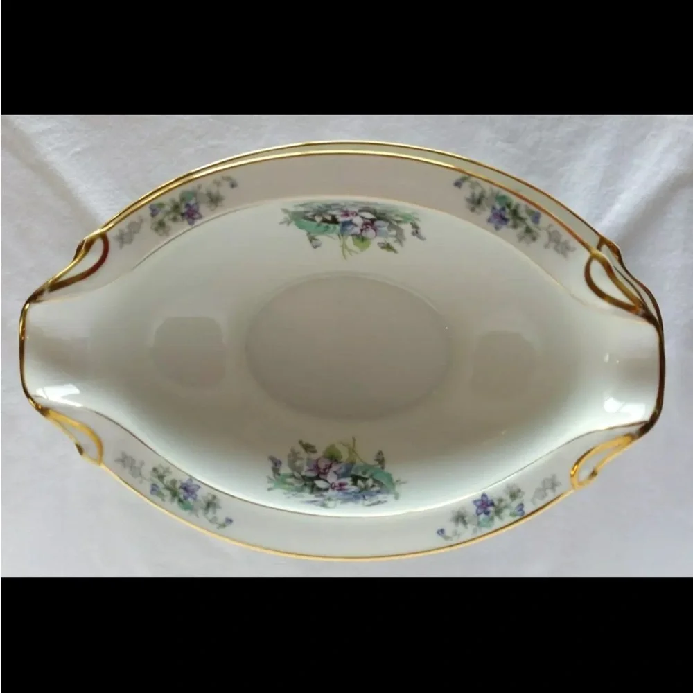 Noritake Gravy Boat VIOLETTE‎ with Attached Underplate #3054 Purple Flowers